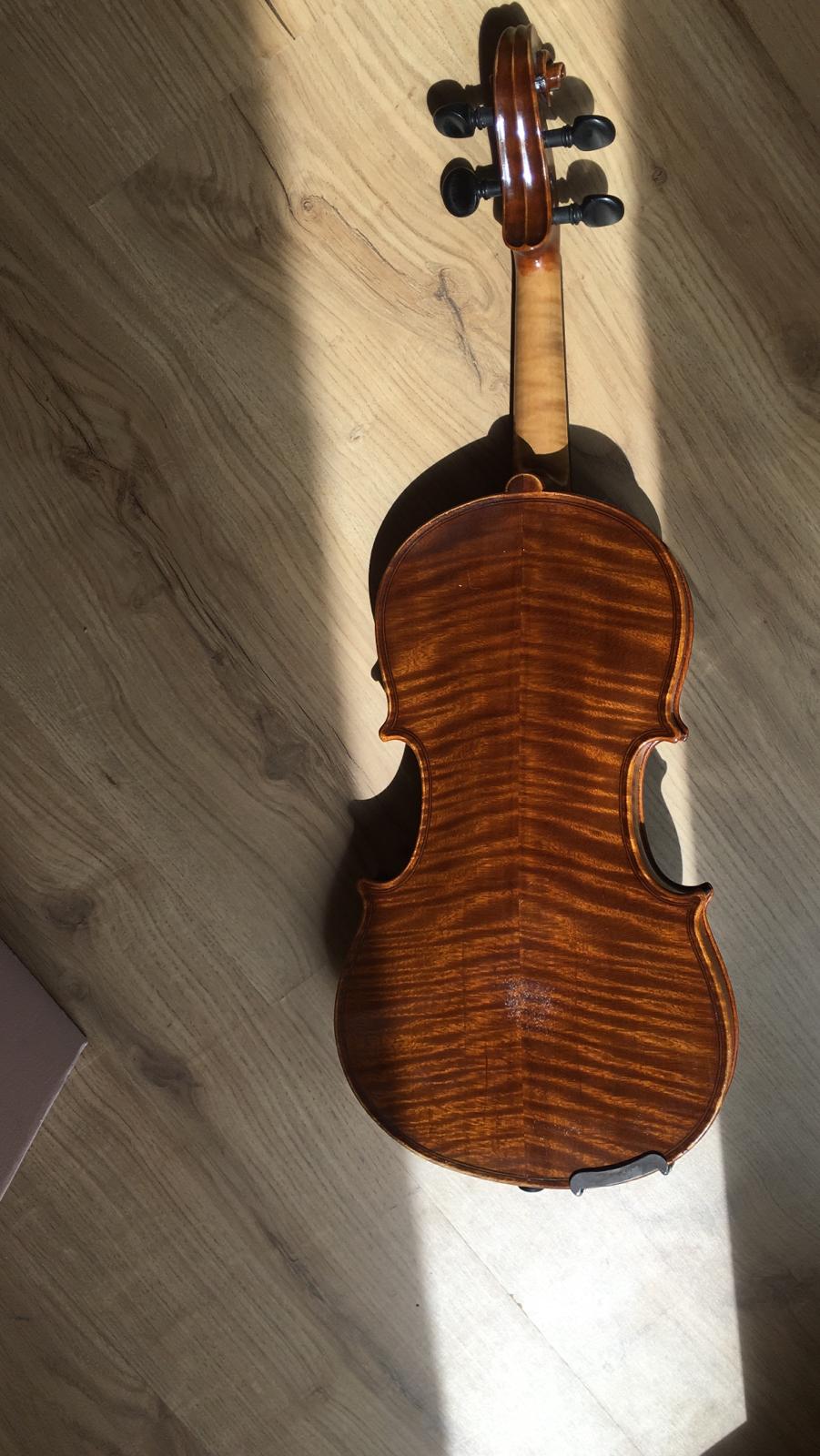 Reverso Violin